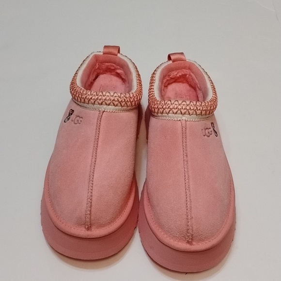 UGG Shoes - Ugg Taz Love 25" Slippers